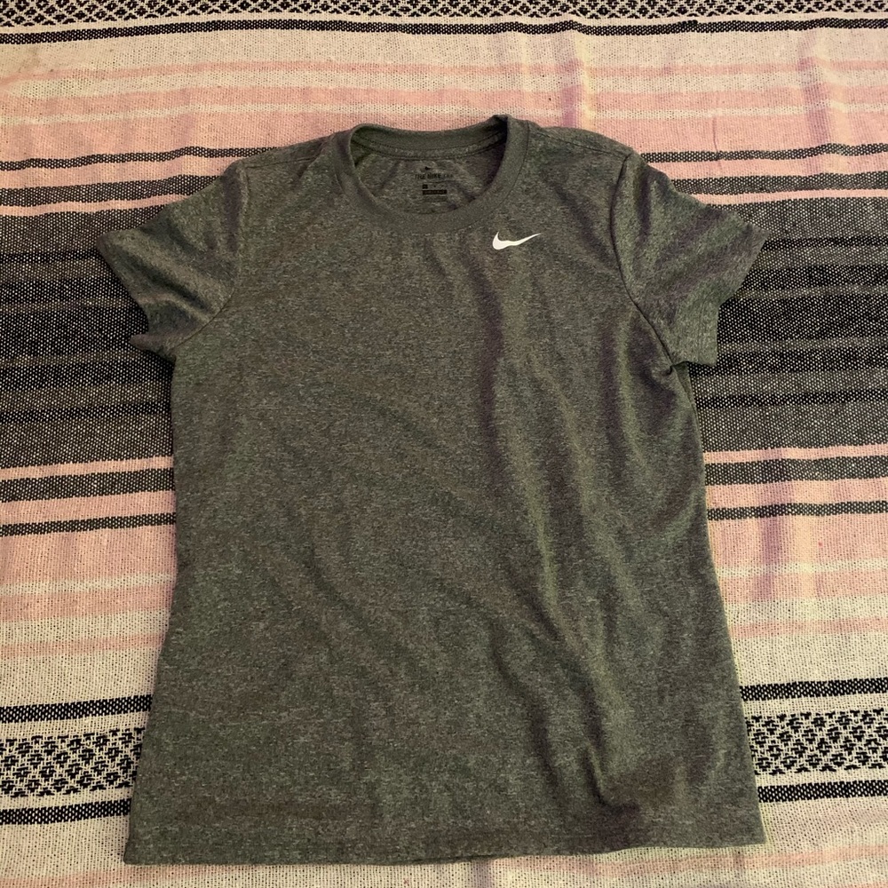 Nike dri-fit t-shirt